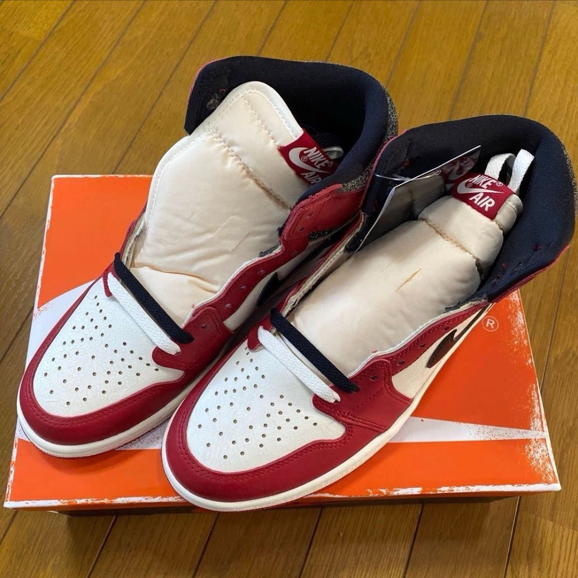 Nike Air Jordan 1 High OG Chicago ナイキ エア ジョーダン1 Nike Air Jordan 1 High OG Chicago ナイキ エア ジョーダン1
