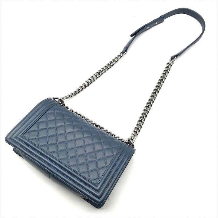 美品 CHANEL シャネル ボーイシャネル キャビアスキン チェーン
