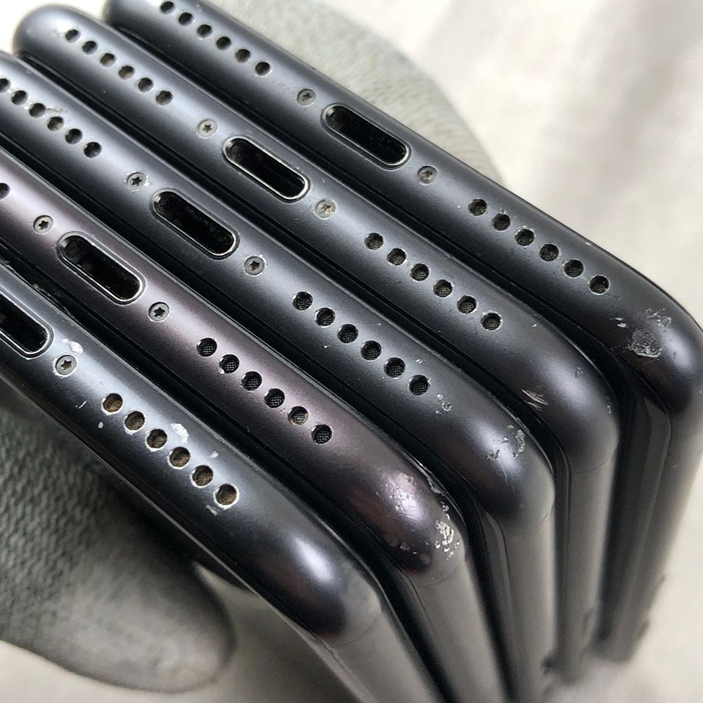 ジャンク品【5点セット・SIMロック解除済】Apple iPhone 8 （A1906