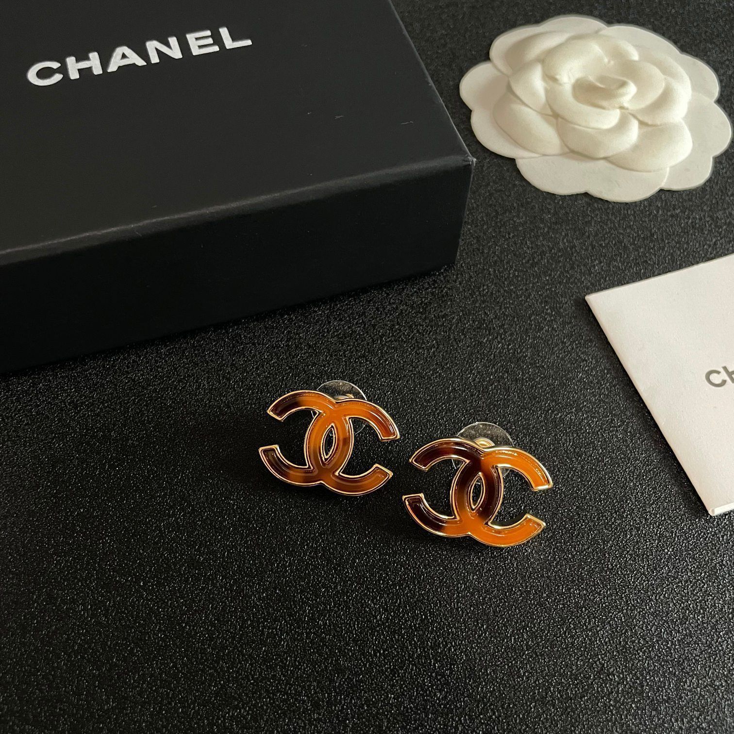 CHANEL ヴィンテージ　イヤリング 今日特価】Chanel ヴィンテージ イヤリング 送料無料 限定在庫