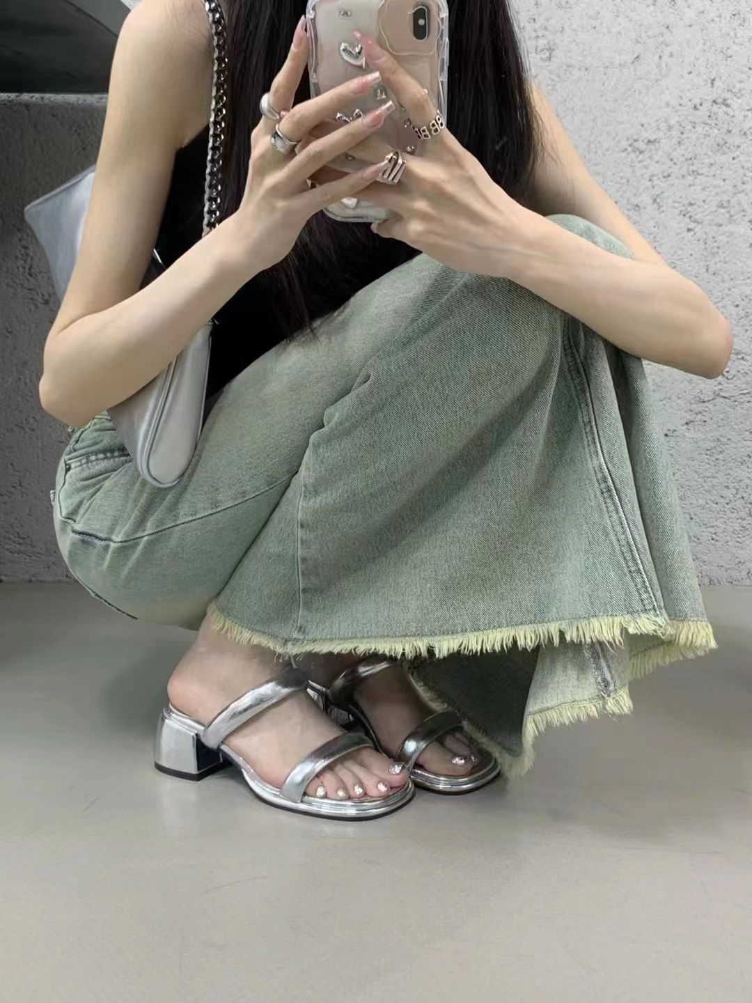 フランス製ハイヒールサンダル