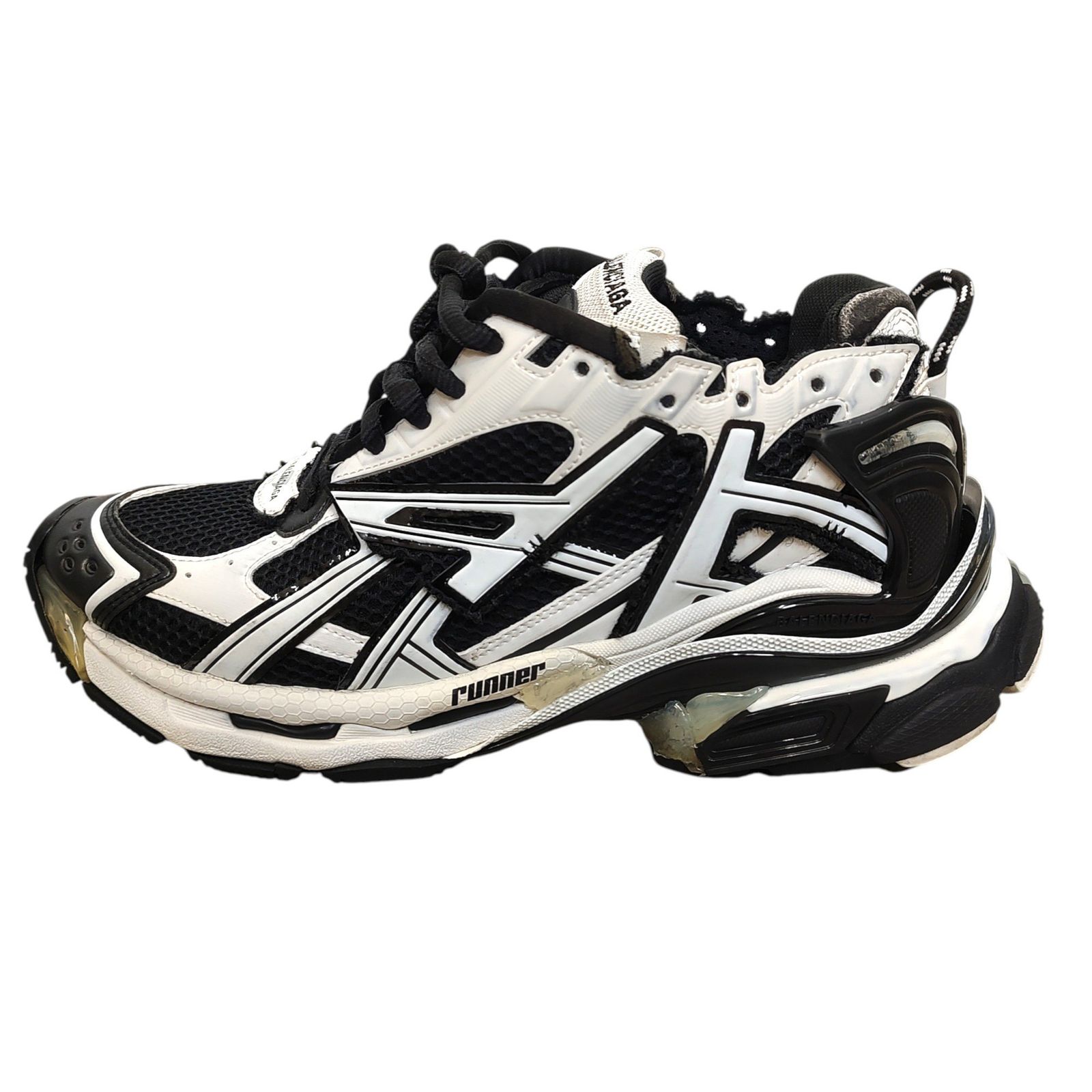 バレンシアガ　RANNER スニーカー ホワイト 28.5㎝　677403 楽天市場】BALENCIAGA(バレンシアガ) サイズ:40 RUNNER ランナー