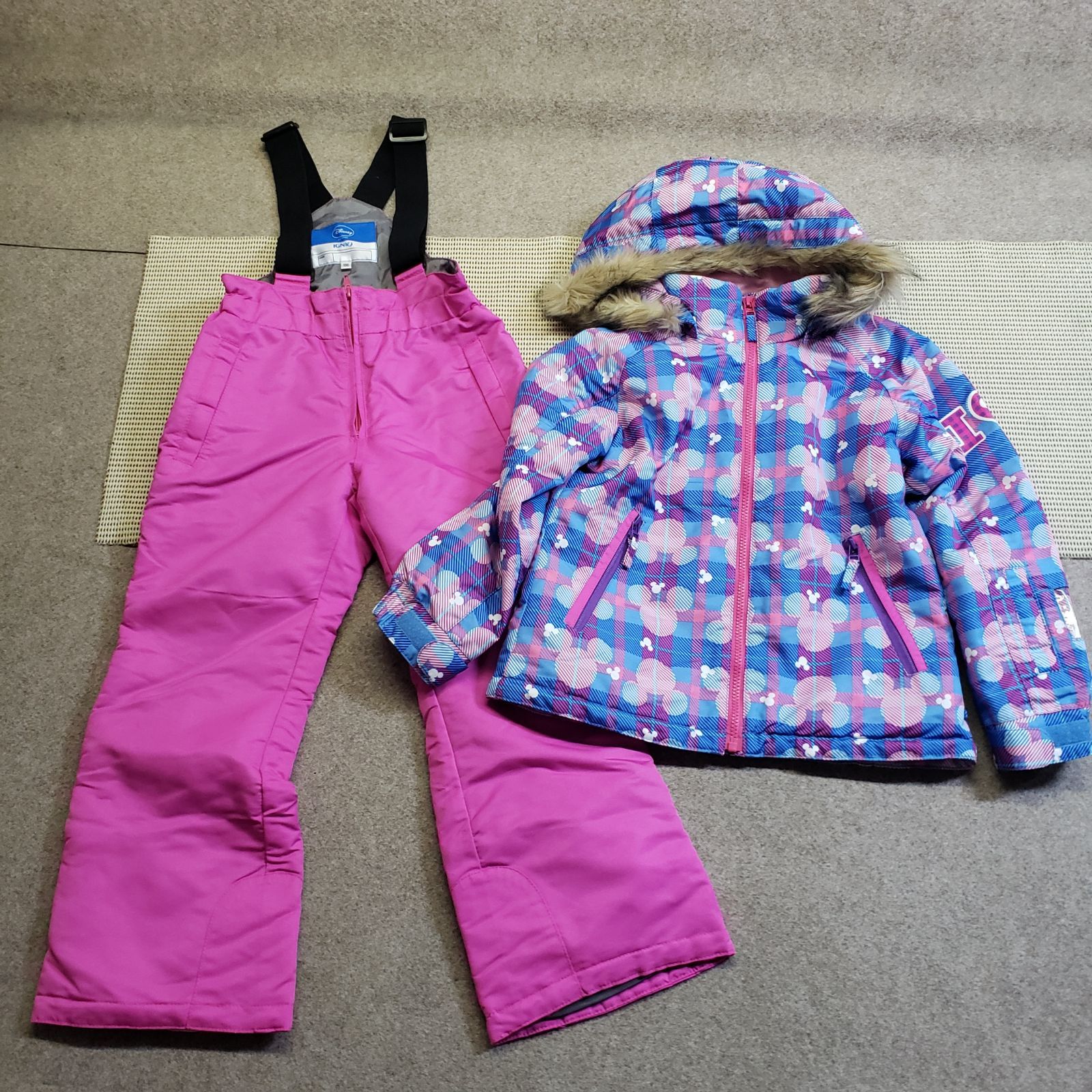 Disney × IGNIO スキーウェア上下セット ミニー柄 ブルー系×ピンク系