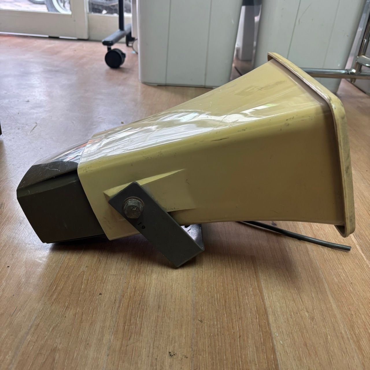 095 ジャンク TOA SC-10P ホーンスピーカー ホーン型屋外スピーカー