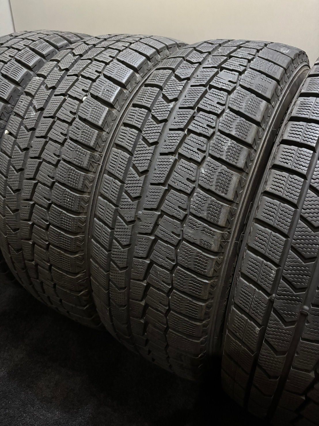 215|60R16 DUNLOP|WINTER MAXX WM02 21年製 スタッドレス 4本 ダンロップ ウィンターマックス クラウン ヴェゼル CX-3 4-J562