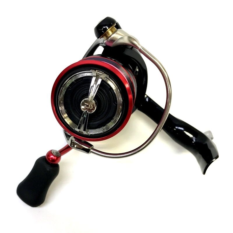 Daiwa ダイワ 18月下美人 MX LT2000S Amazon.com: Daiwa LT2000S Spinning Reel, 18 Monthly Beauty