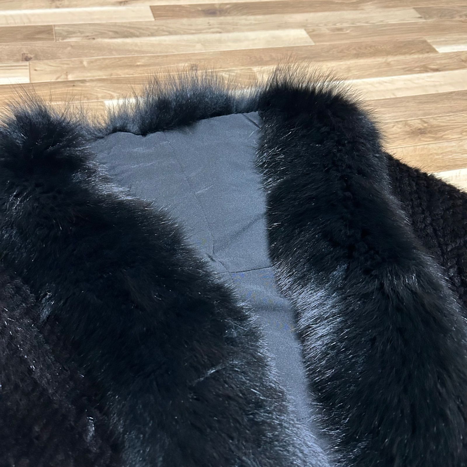 未使用品○定価68万円 MINK ミンク 本毛皮ショートコート ジャケット ブラック 大きめサイズ15号 毛質艶やか・柔らか◎ :  g34-st21128 : GREENヤフーショッピング店 - 通販 - Yahoo!ショッピング