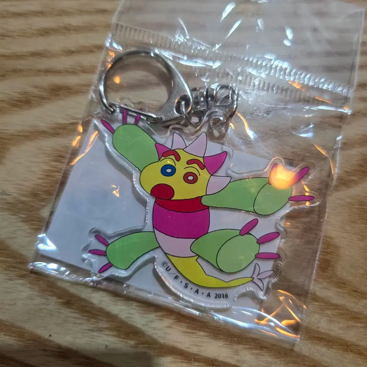 【雷市場（ポンジャン）商品韓国直送】 クレヨンしんちゃん 釜山だ ポップアップ シネマ キーリング 未開封