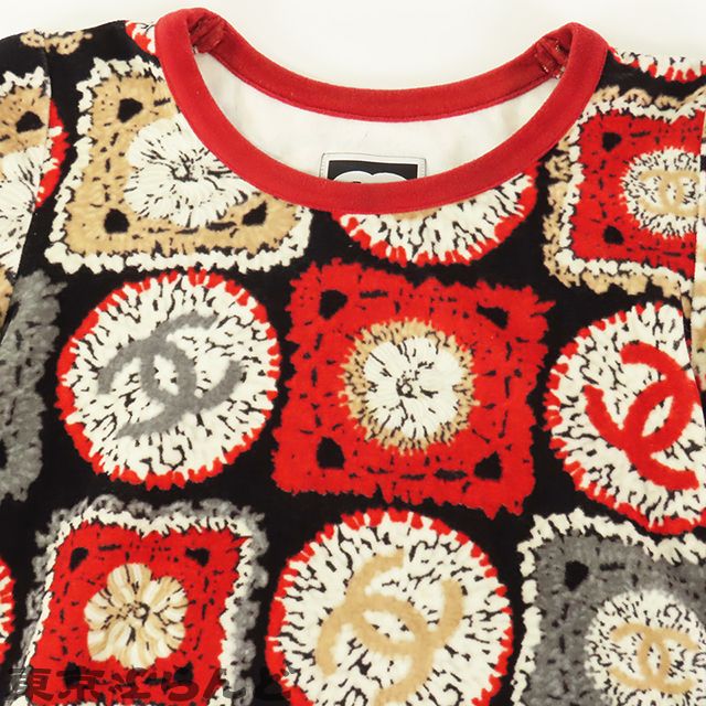 シャネル CHANEL P35858V25846 09P トップス シャネル CHANEL スポーツライン グラフィックベロア Tシャツ 09P
