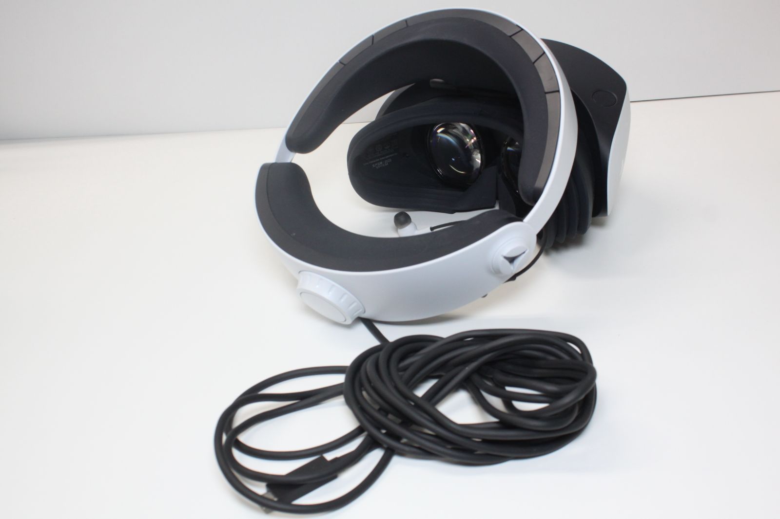 現状品】SONY/PlayStation VR2/CFI-ZVR1/PS5用/VRヘッドセット ⑤