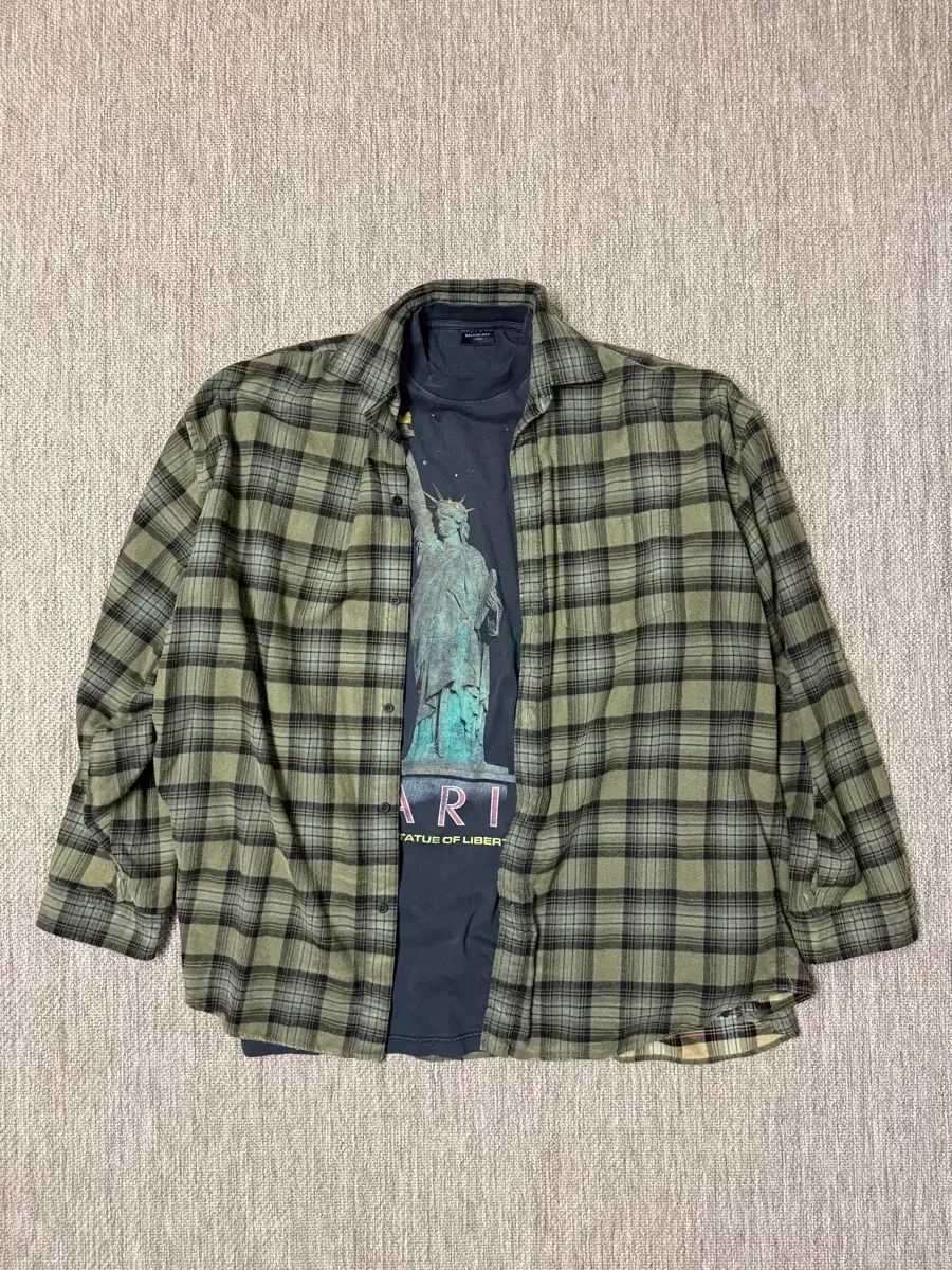 バレンシアガ LIBERTY IN OUR COSMOS レイヤード シャツ 3サイズ