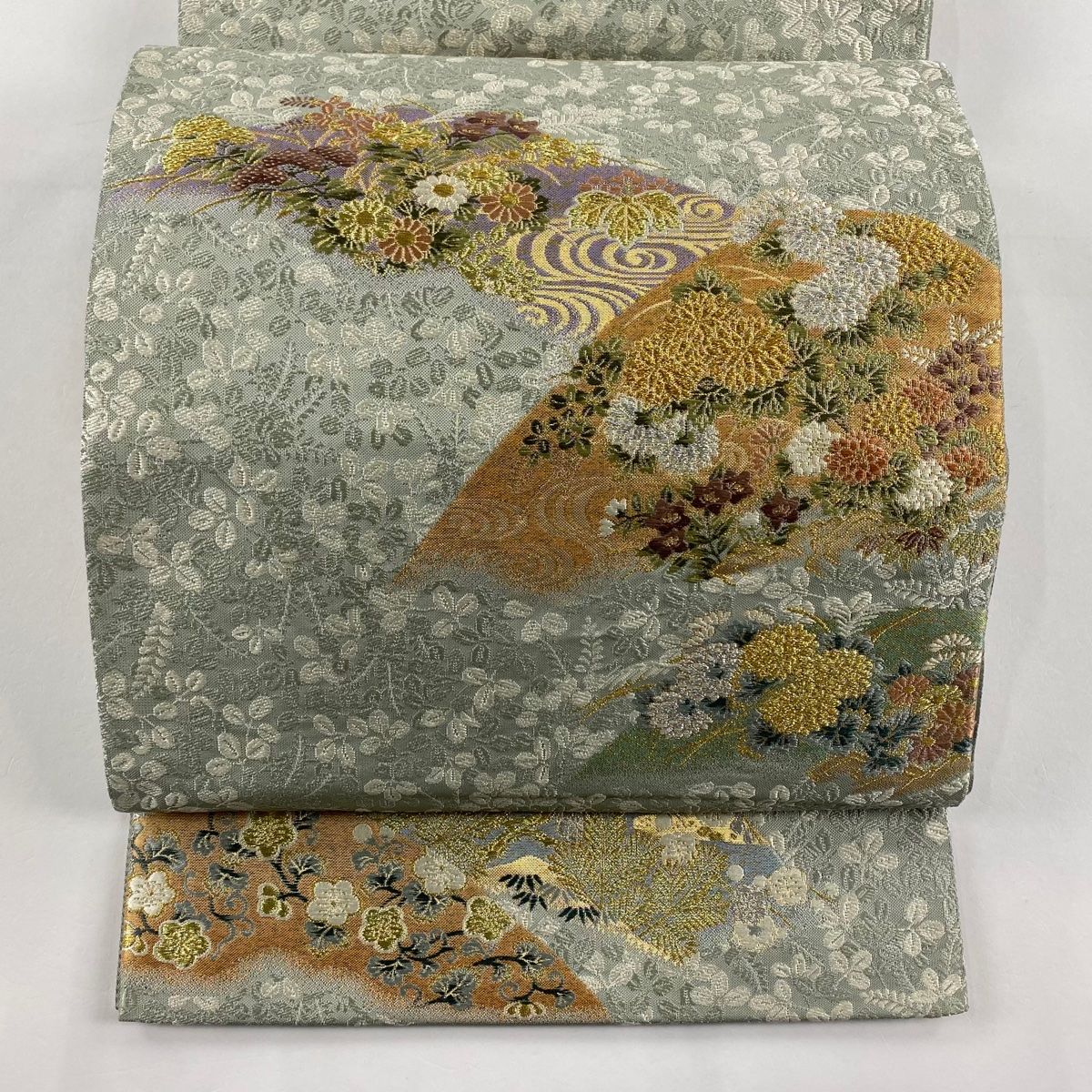 袋帯 美品 秀品 草花 山 金銀糸 薄緑 六通 正絹 【中古】 - メルカリ