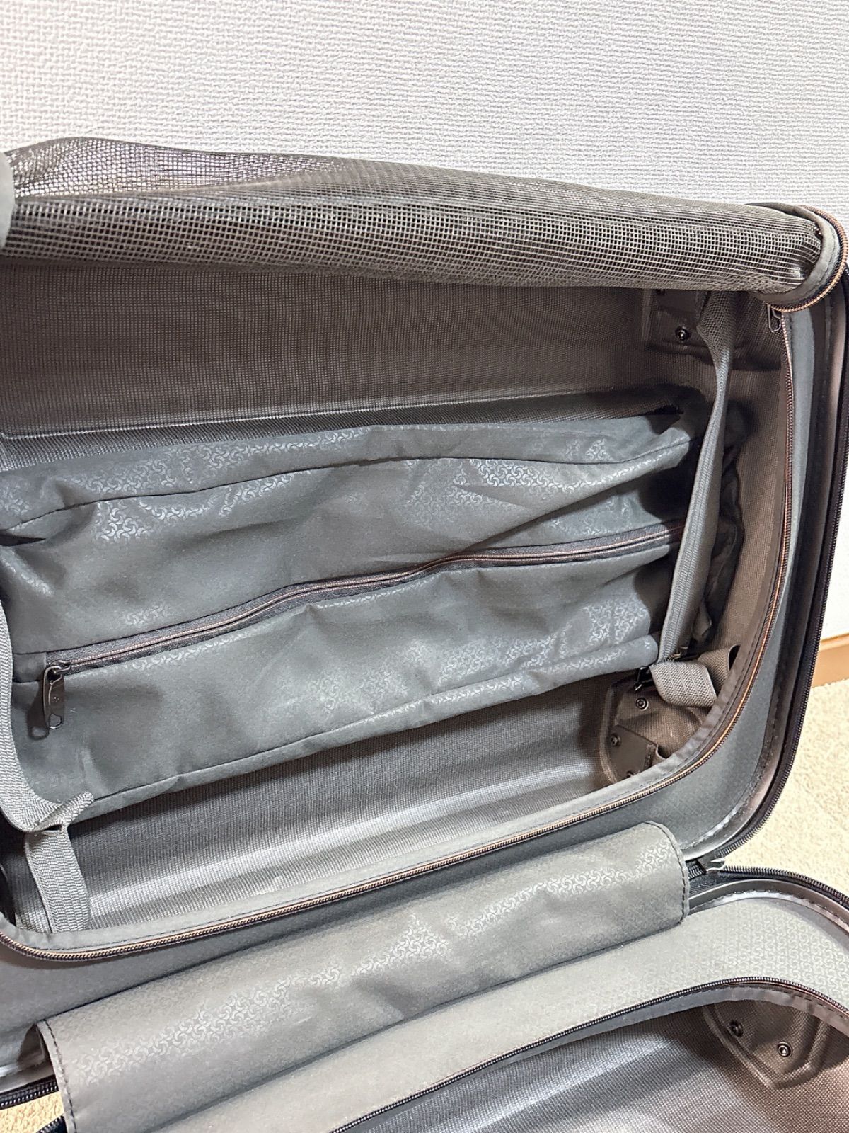 美品 サムソナイト ブラックレーベル キューブライト スピナーの36.5L