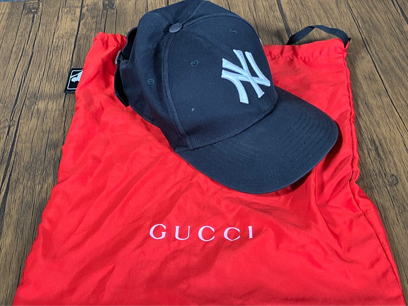 GUCCI NEW ERA グッチ ニューエラ キャップ 帽子 コラボ 蝶 GUCCI】NEW ERA 蝶刺繍 ベースボール キャップ ニューエラ