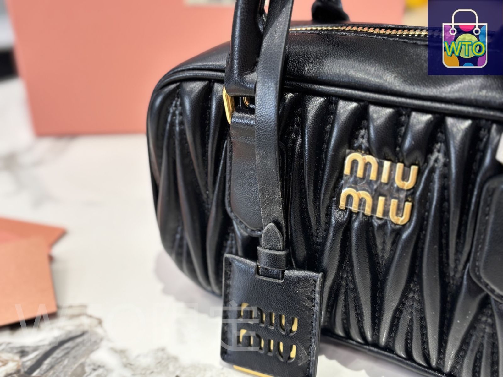 今日特価】Miu Miu ミュウミュウ ボウリングバッグ