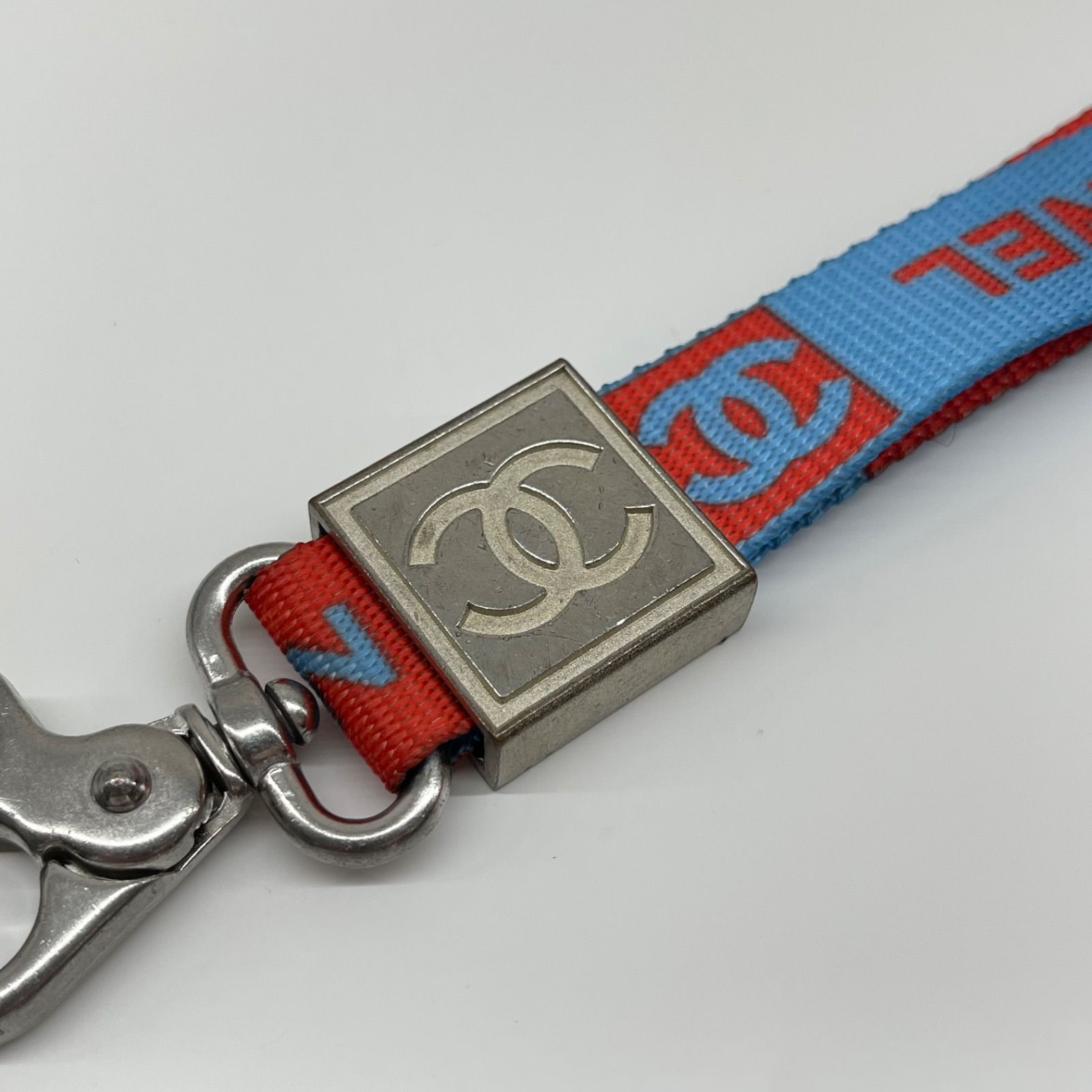 中古】CHANEL シャネル 02S ネックストラップ スポーツライン 中古】CHANEL シャネル 02S ネックストラップ スポーツライン
