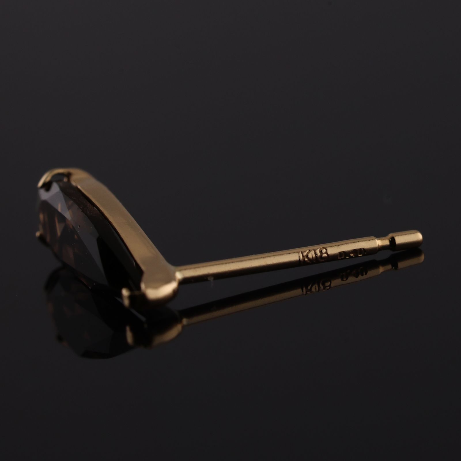 参考定価31 970円 K18 ゴールド スモーキークォーツ 0.80ct セット ピアス ジュエリー スタッドタイプ リボンケース付き SIROKUMA-CORPORATION_COM