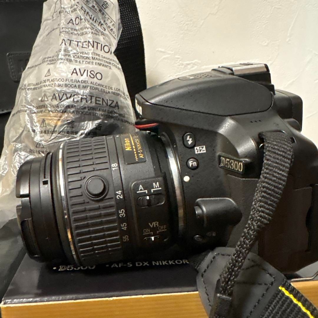 伝達力のある Nikon D5300 デジタル一眼レフカメラセット