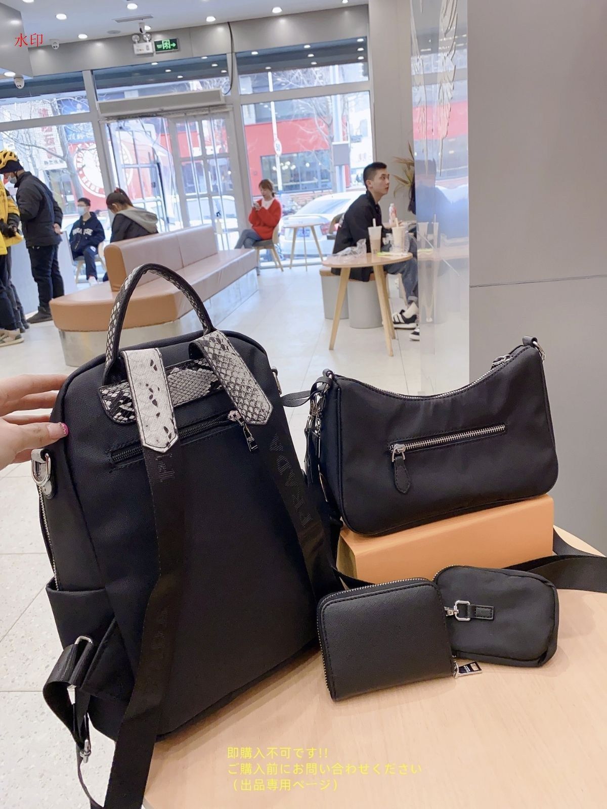美品 プラダ PRADA 三角ロゴ リュックサック バックパック デイパック ◇PRADA プラダ リュックサック 三角ロゴ ナイロン ブラック①