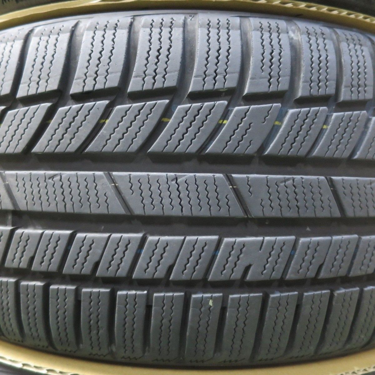 245/35r20 トーヨートランパス4本setバリ溝 【楽天市場】[マラソン期間