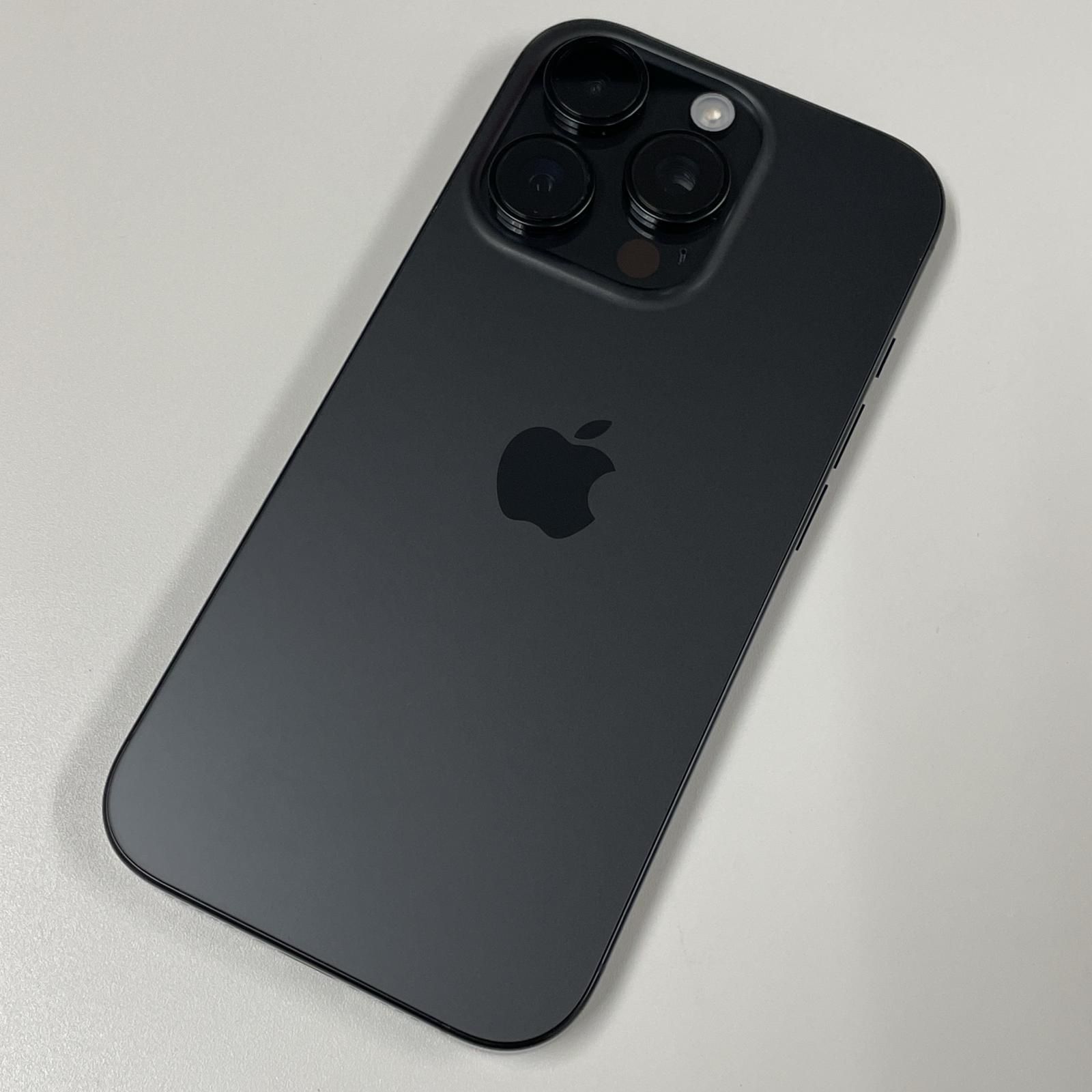 SIMフリー iPhone 16 Pro 512GB ブラックチタニウム - メルカリ