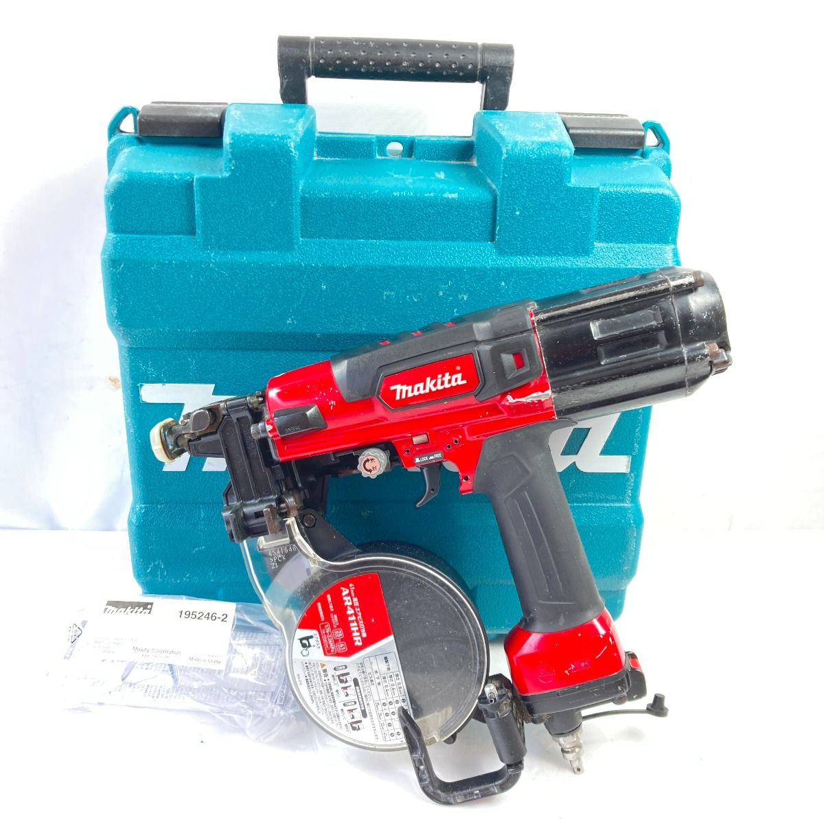 makita マキタ エアビス打ち機 常圧 連結ビス25～41mm AR411R (D4578axwY)