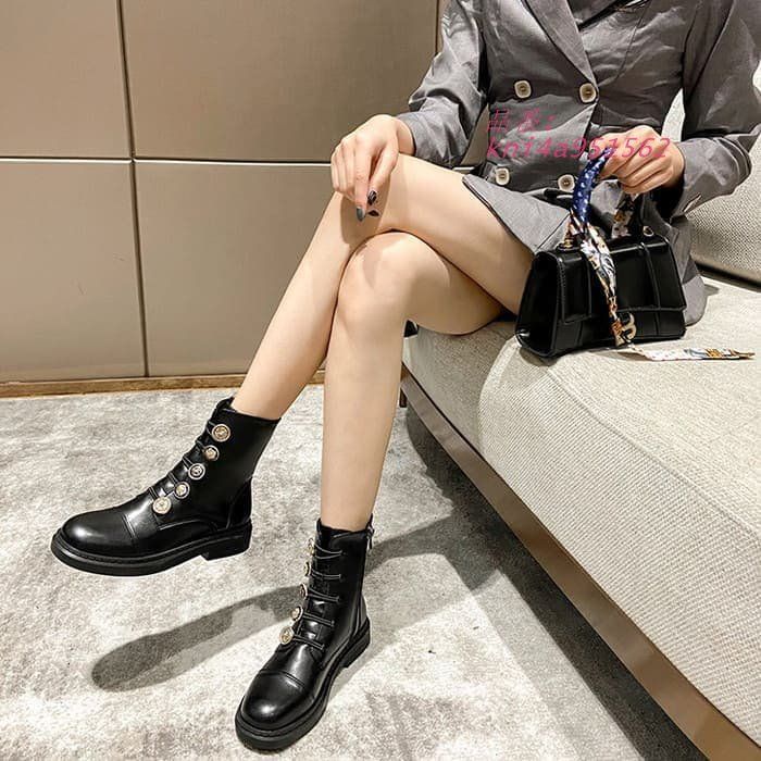 ショートブーツ 女子