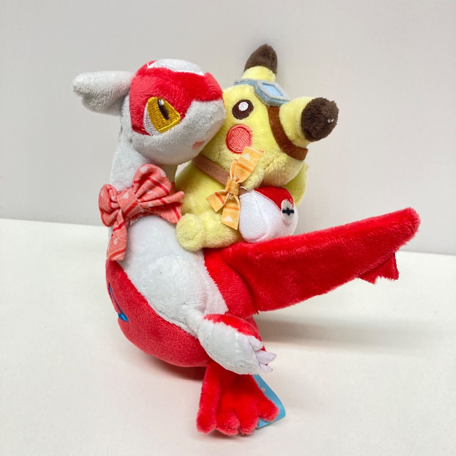 ポケモン ピカチュウ ラティアス・ラティオスに乗って ぬいぐるみ 2体