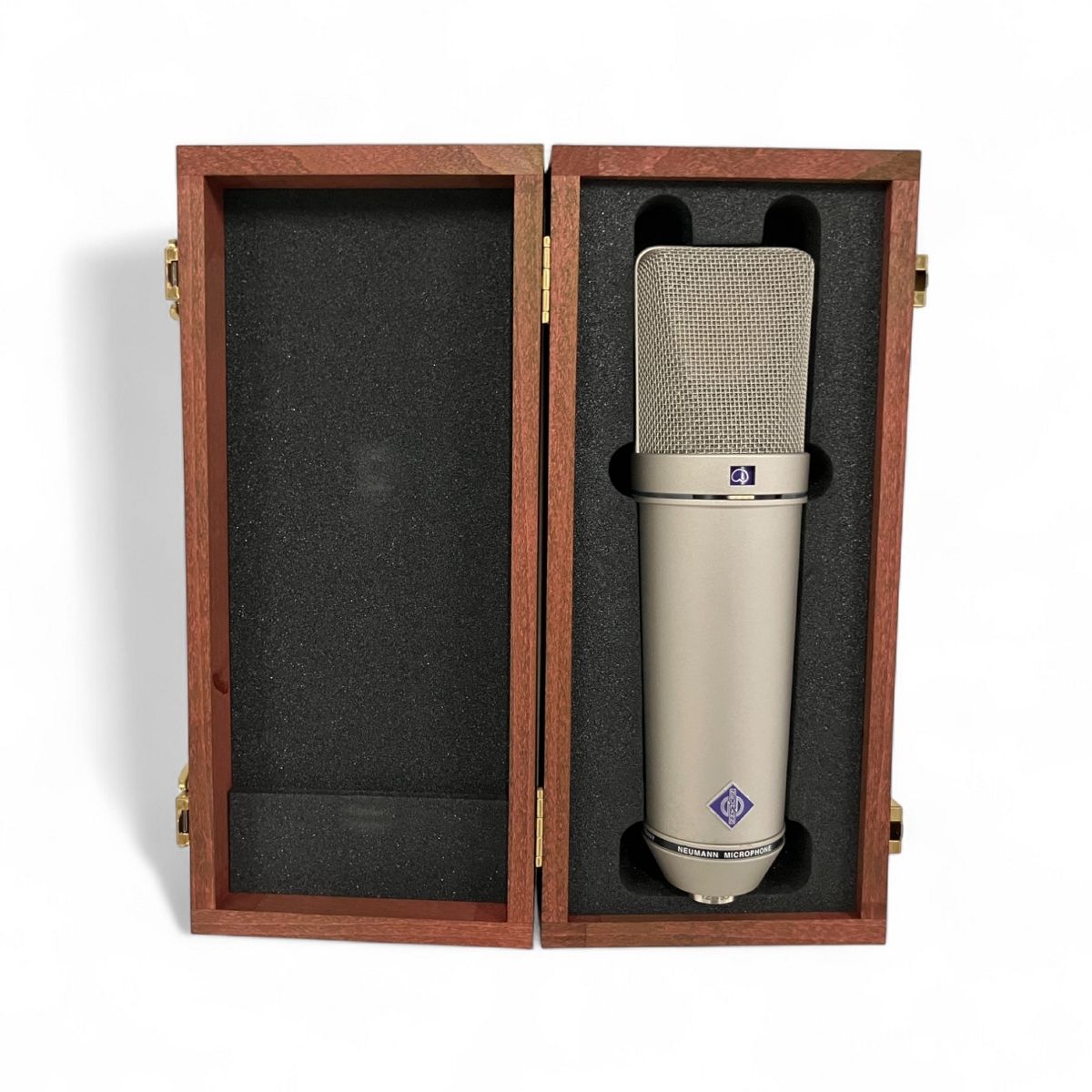 ノイマンU87Ai 【ケース＋ショックマウント付】 保管用湿度調整剤 プレゼント！】 NEUMANN U 87 Ai mt ブラック