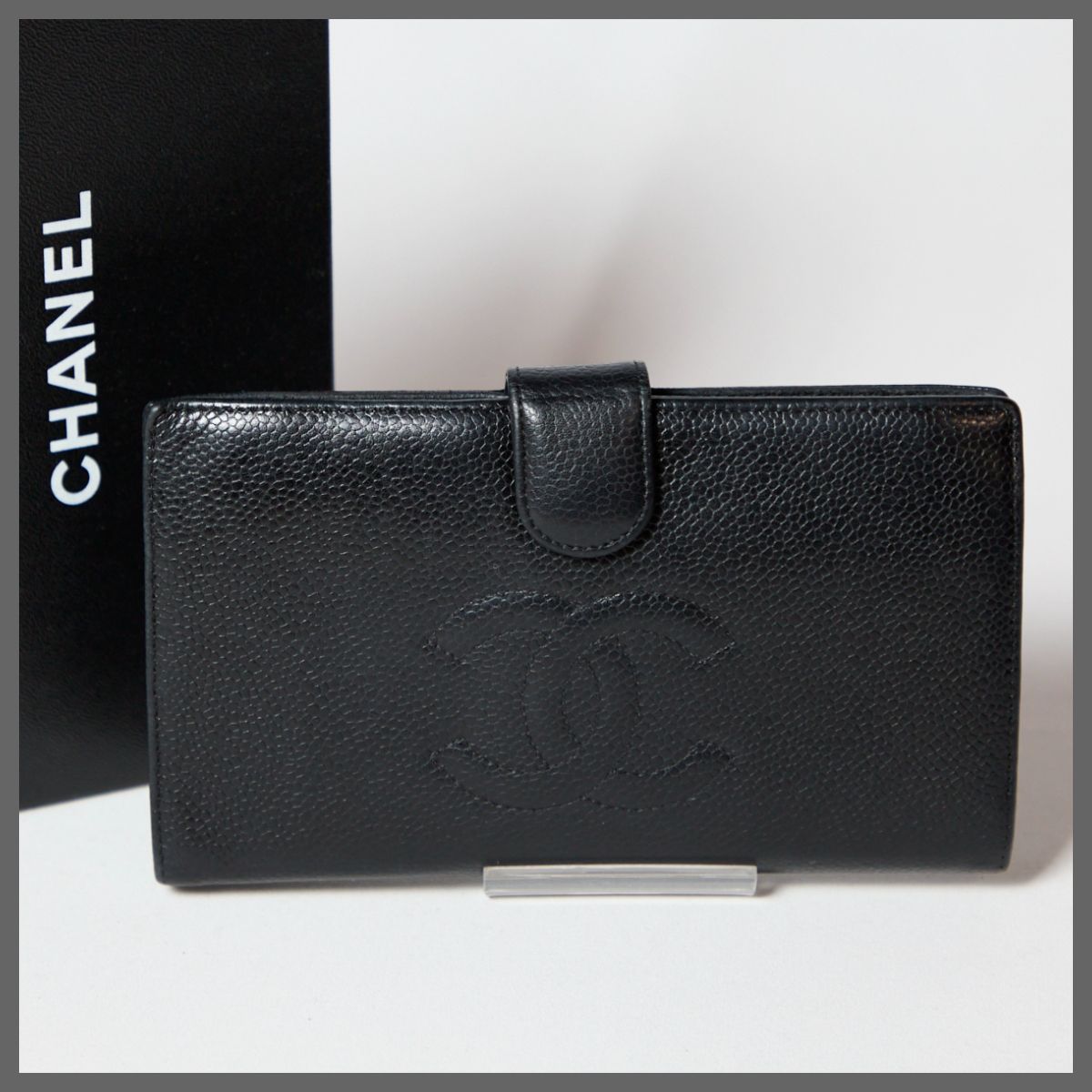 美品！】CHANEL シャネル キャビアスキン ココマーク がま口 二つ折り 