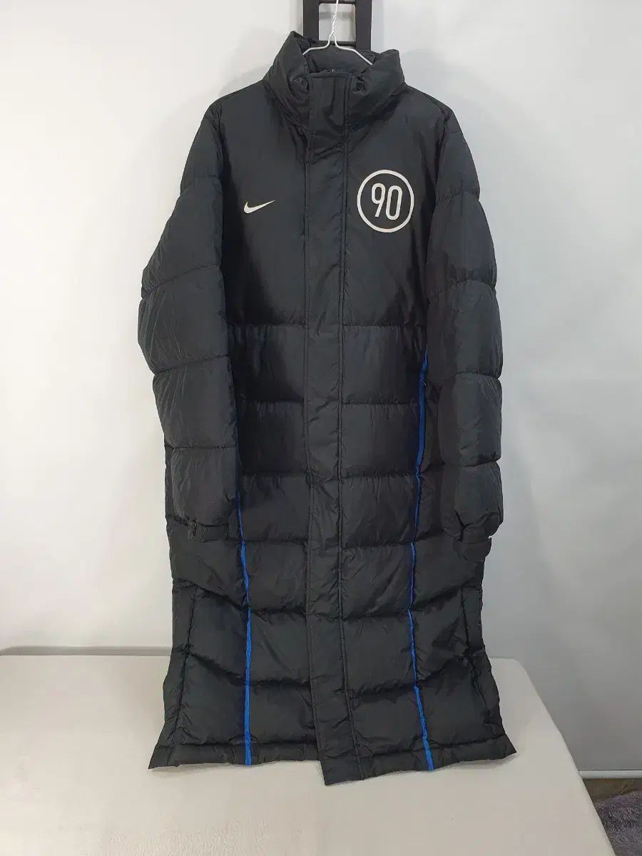 ナイキ トータル90 ロング丈ダウンベンチコートジャケット ブラック L