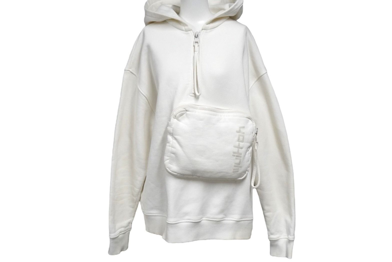 LOUIS VUITTON ルイヴィトン 3Dパッチポケットハーフジップパーカー