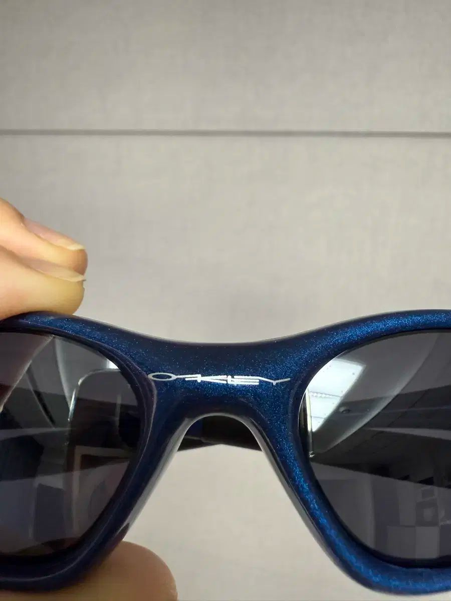 ビルディバイド 芹澤優サイン入り PRカード #FFFFFF 1枚 ビルディバイド 芹澤優サイン入り PRカード #FFFFFF 1枚 - メルカリ