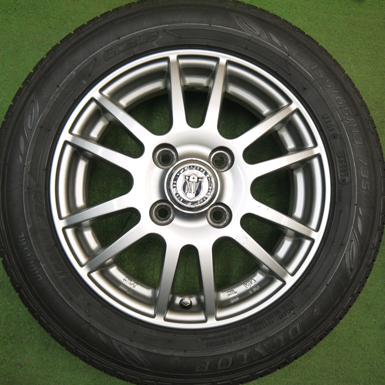 155|65R13 ダンロップ