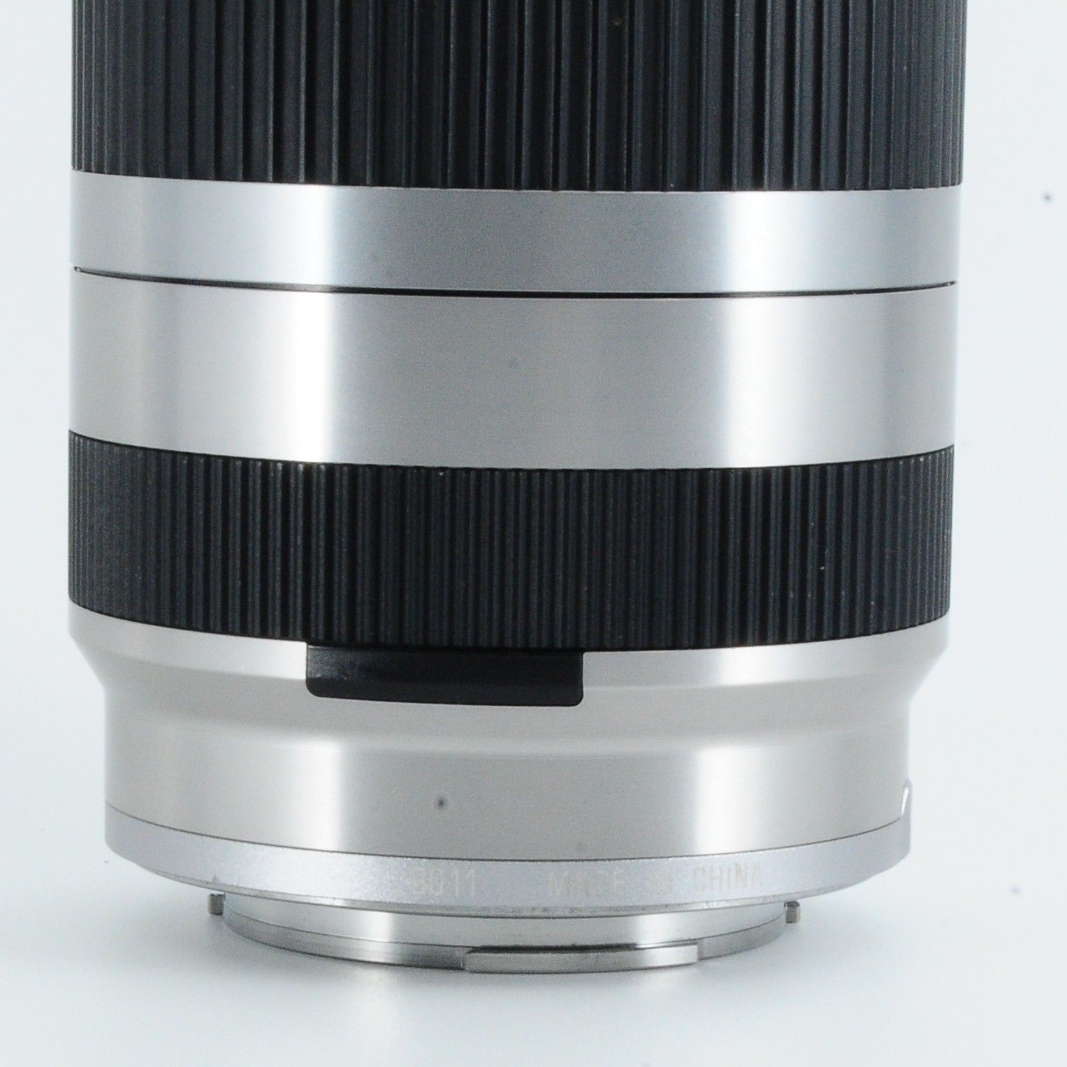 TAMRON 高倍率ズームレンズ 18-200mm F3.5-6.3 DiII VC キヤノン用 APS-C専用 B018E TAMRON 高倍率ズームレンズ 18-200mm F3.5-6.3 DiIII VC ソニーE