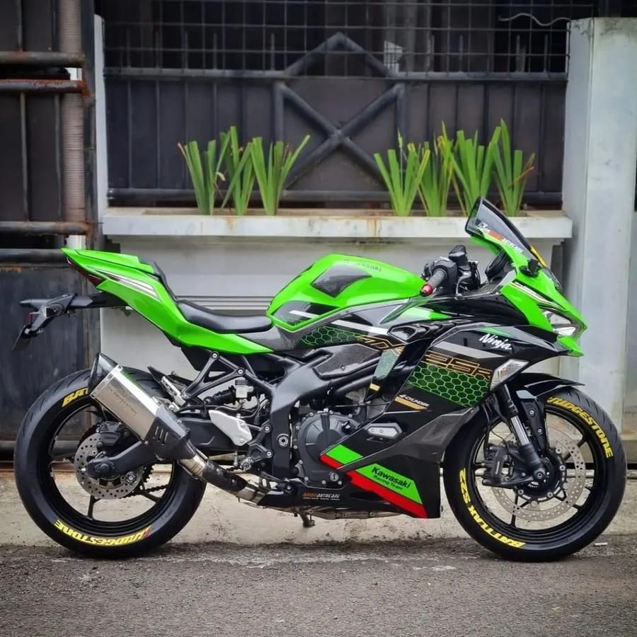 DX GENERATION RVR SHORT フルエキマフラー ZX-25R ZX-4R - メルカリ