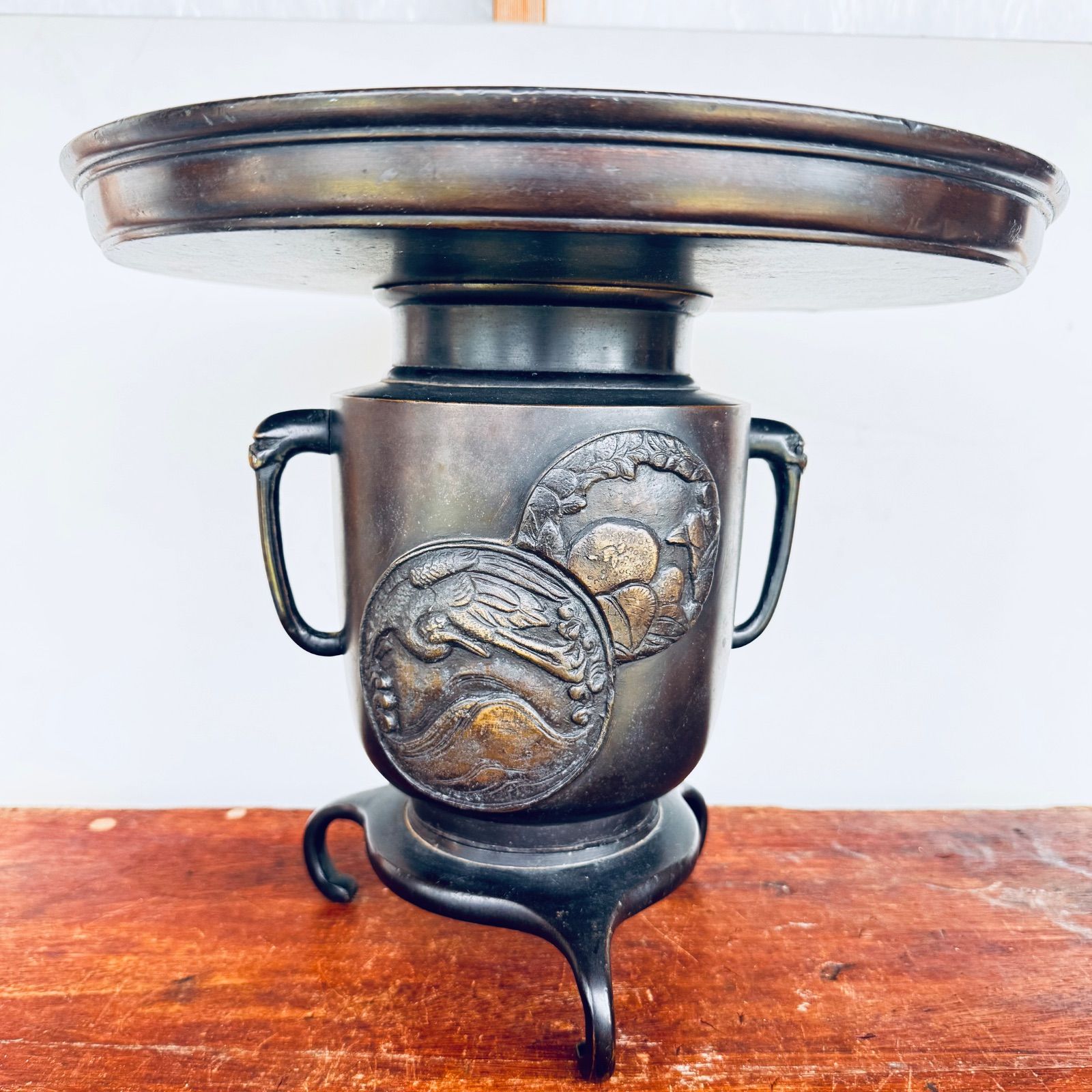 薄端 花器 フラワーベース 華道具 三足 銅製 古道具 骨董品