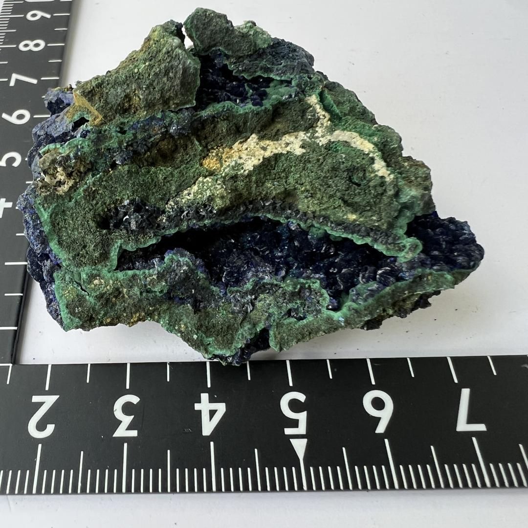 E22014】マラカイトを伴うアジュライト アジュライト 藍銅鉱 岩絵の具
