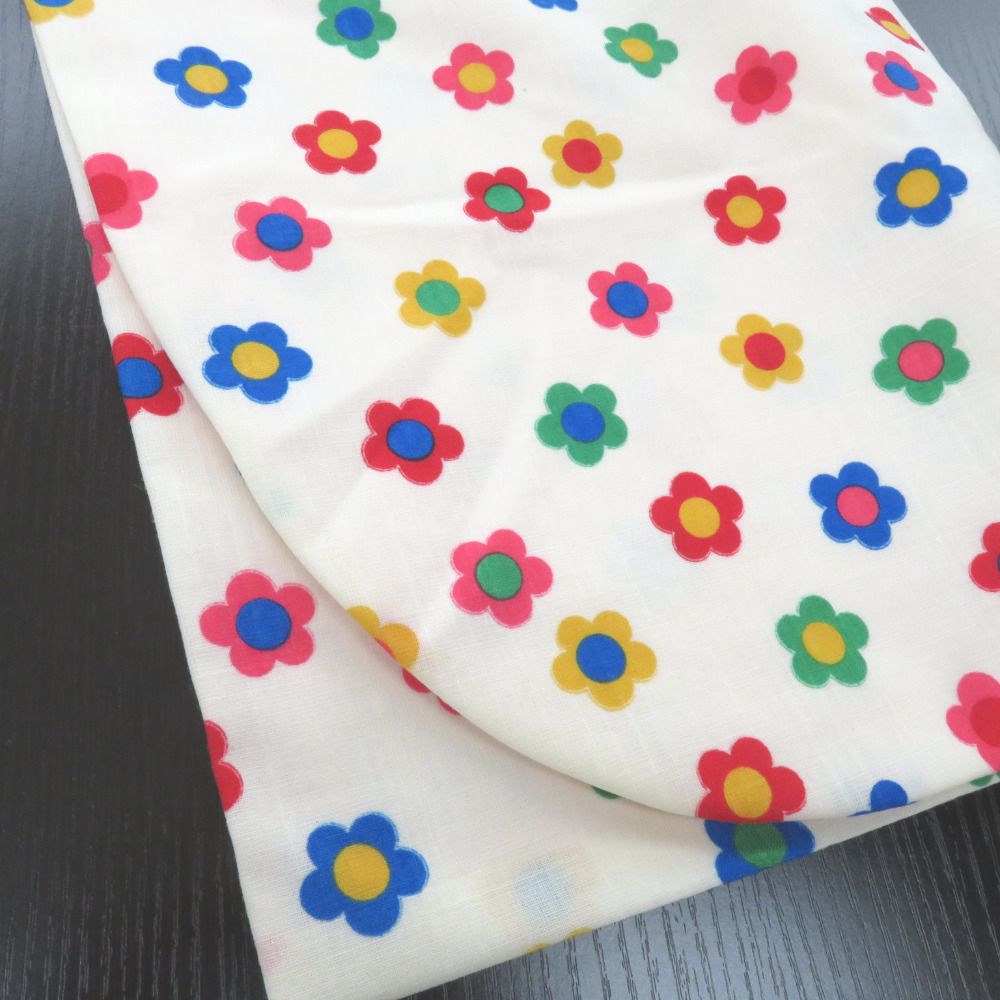 子供用 ウール 二部式着物・被布セット 白地 花柄 しょうざん レトロ