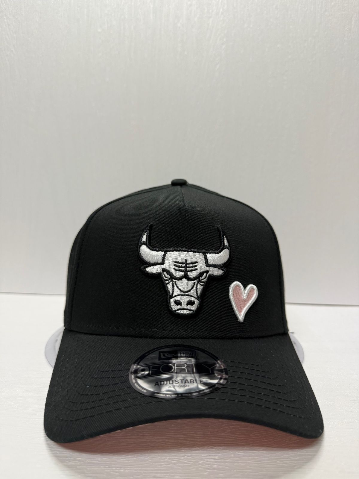 スナップバックキャップ