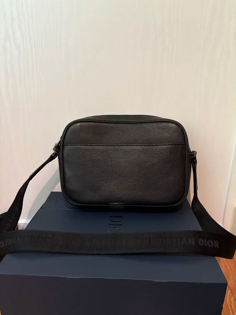 ディオール オブリーク ライダー 2 0 メッセンジャーバッグ