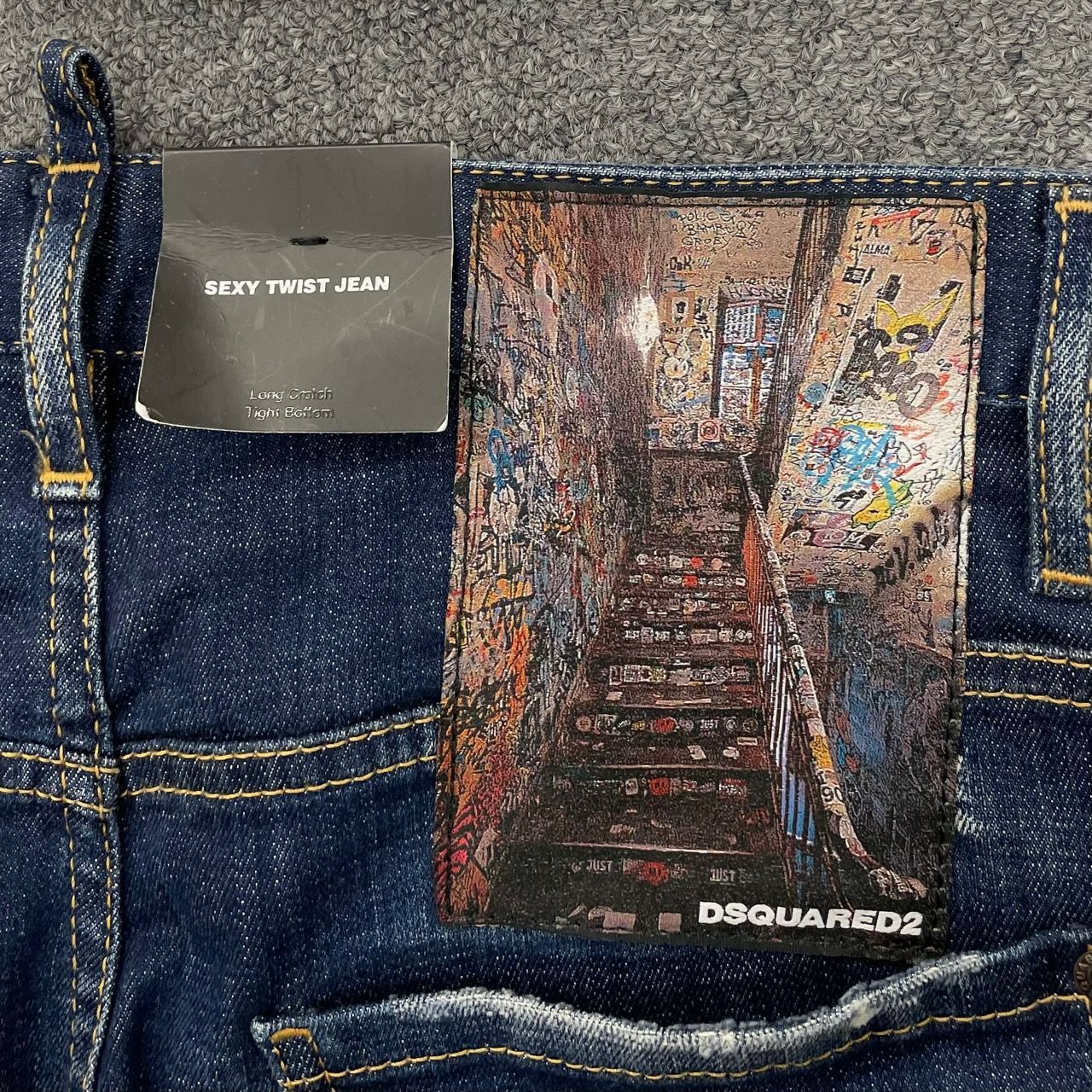 定価104500円 国内正規 未使用 DSQUARED2 22SS Dark Reveal Wash Sexy 