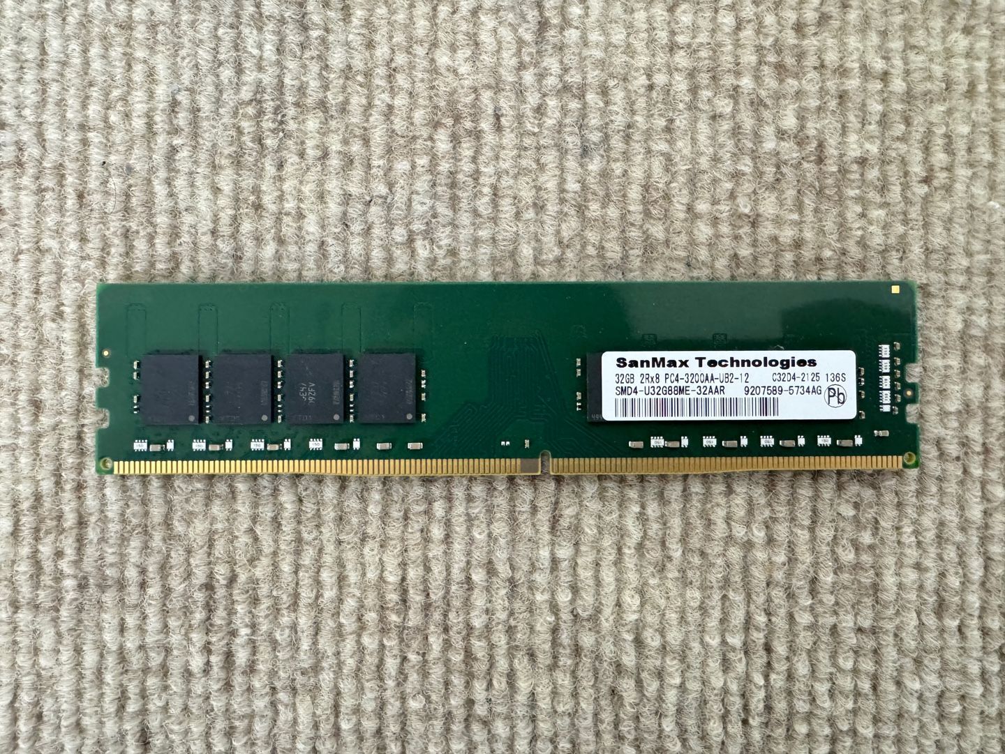32GB SanMax Technologies DDR4 2Rx8 PC4-3200AA-UB2-12 UDIMM