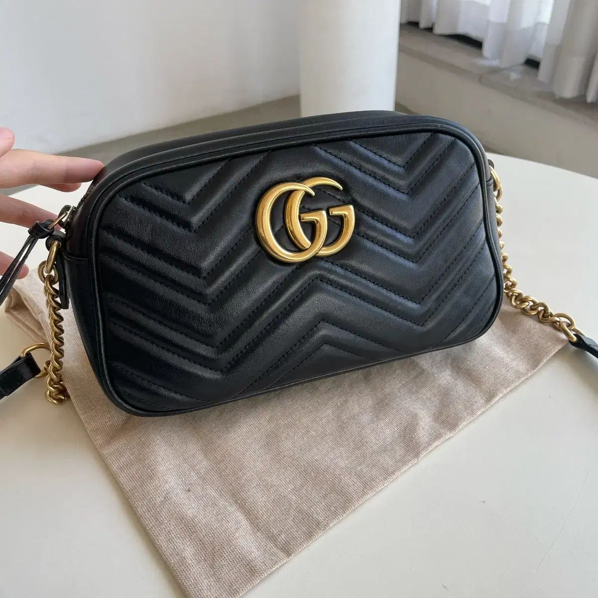 GUCCI グッチ
