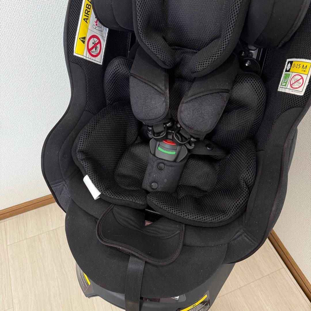 【美品】アップリカ　マモリラ ISOFIX チャイルドシート　ニンバスブラック 美品】アップリカ マモリラ ISOFIX チャイルドシート ニンバス
