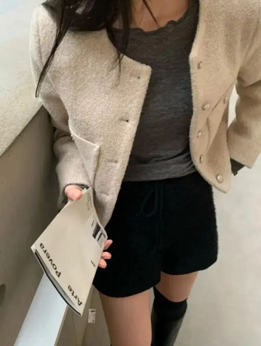ニットパンツ