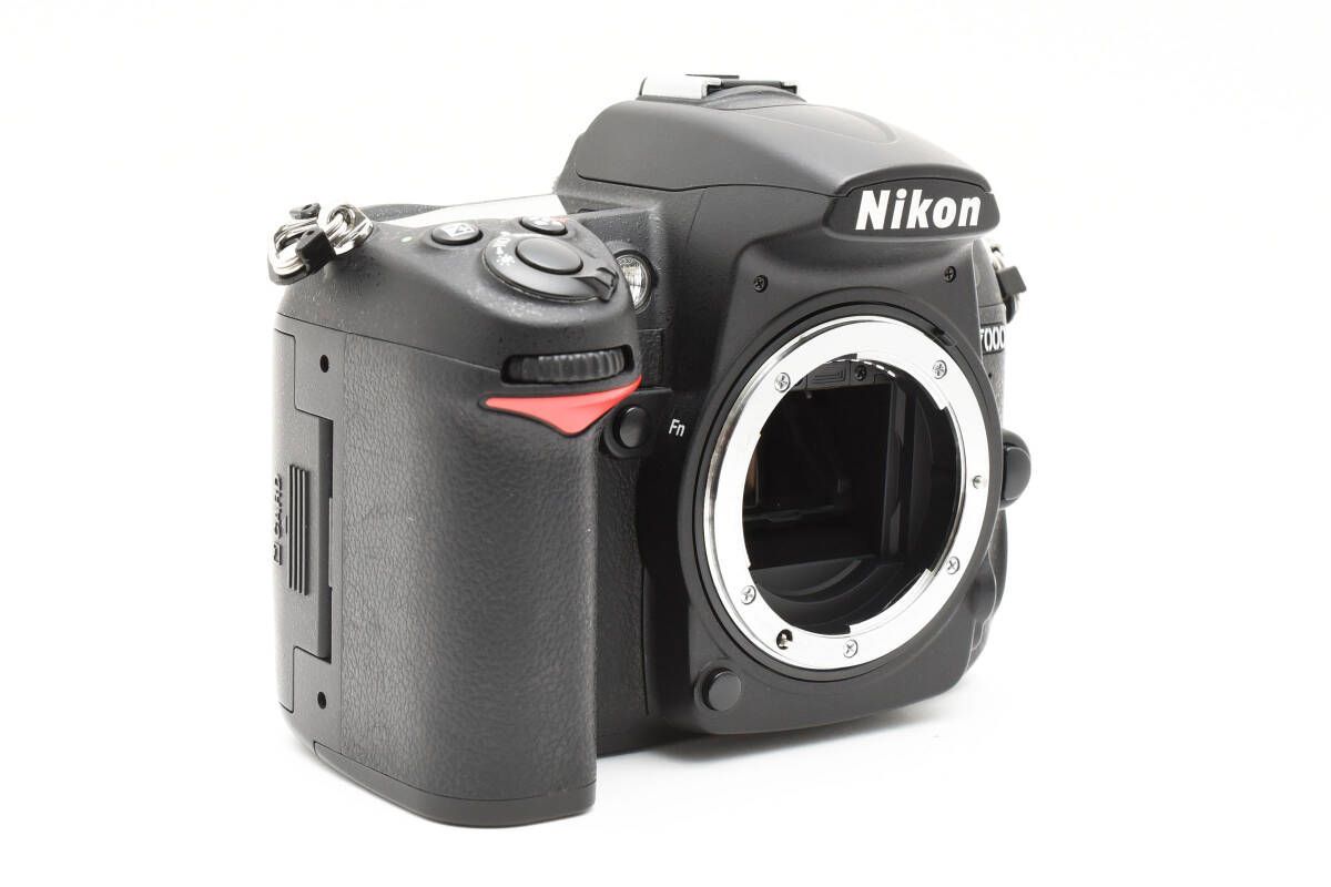 ☆訳あり大特価☆ ショット数12990枚 ニコン Nikon D7000 最高 ボディ