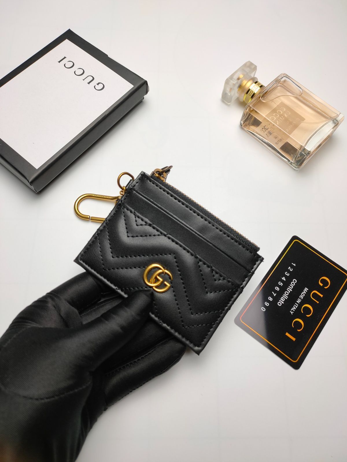 本日限定特価】GUCCI GG Marmont カードケース 10×7.5×1cm