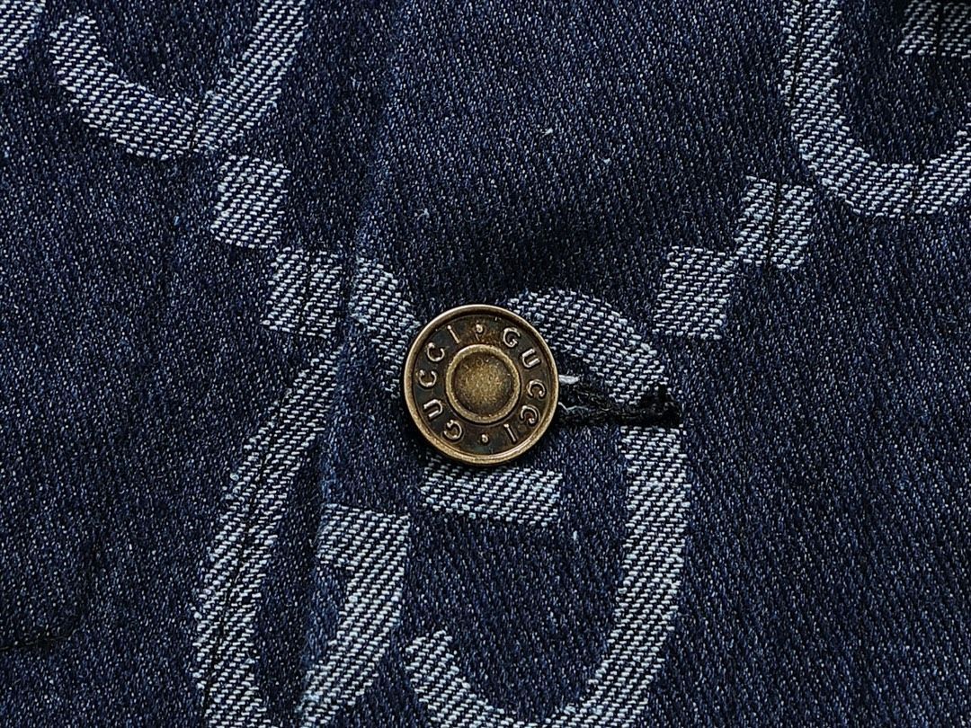 本日限定特価】Gucci メンズ デニムジャケット ダブルG プリント