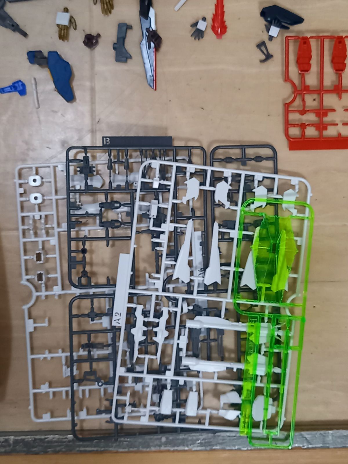 ジャンク ガンプラ